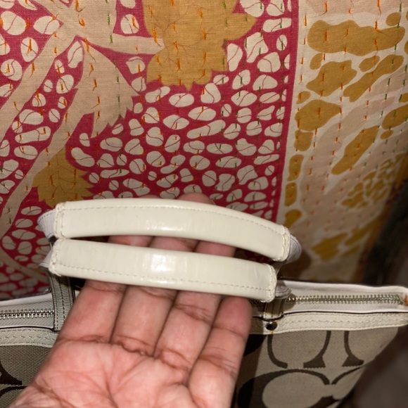 Coach Purse - Picture 2 of 4